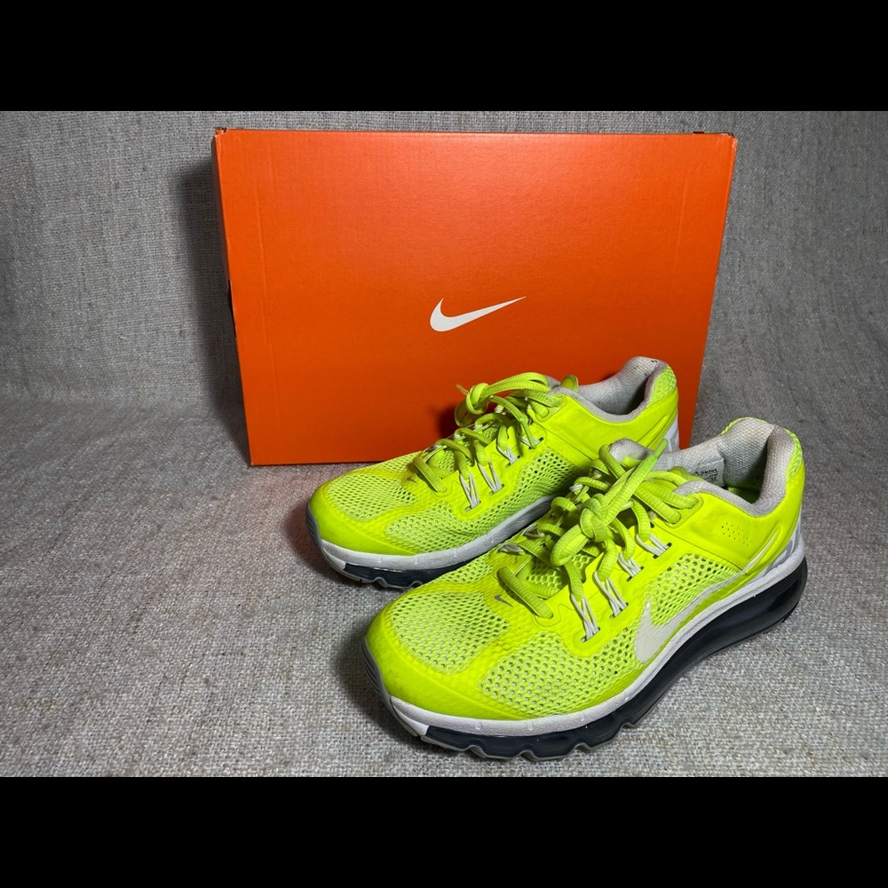 Women’s Nike Air Max 2013 iD Sz 7